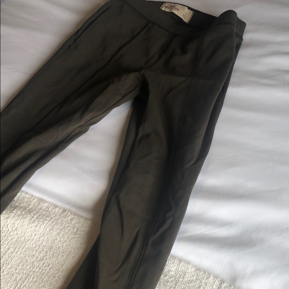 Holister leggings